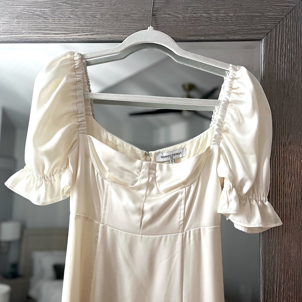 WeWoreWhat Puff Sleeve Midi Dress in Whisper White Size 0